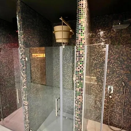 President X Apartament *